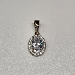 Halo Oval Pendant